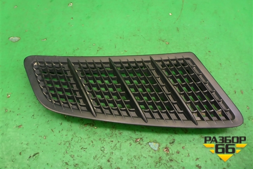 Решетка в капот правая (A1728800285) для Mercedes Benz SLK R172 с 2010-2016г