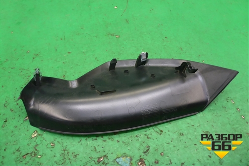 Накладка на торпедо (боковая правая) (A1726800207) для Mercedes Benz SLK R172 с 2010-2016г