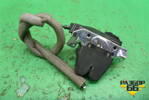 Замок багажника (A2047500165) для Mercedes Benz SLK R172 с 2010-2016г (СЛК)