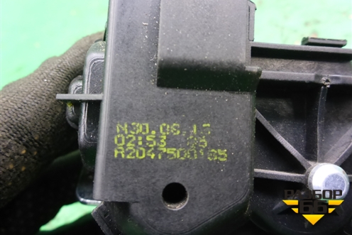 Замок багажника (A2047500165) для Mercedes Benz SLK R172 с 2010-2016г (СЛК)