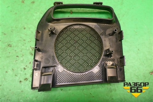 Решетка динамика (задняя левая) (A1726900525) для Mercedes Benz SLK R172 с 2010-2016г