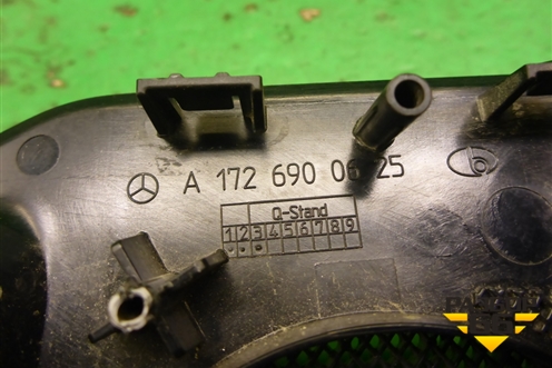 Решетка динамика (задняя правая) (A1726900625) для Mercedes Benz SLK R172 с 2010-2016г
