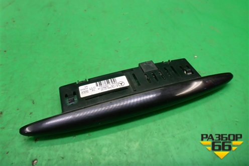 Дисплей паркинга (A1725420023) для Mercedes Benz SLK R172 с 2010-2016г (СЛК)