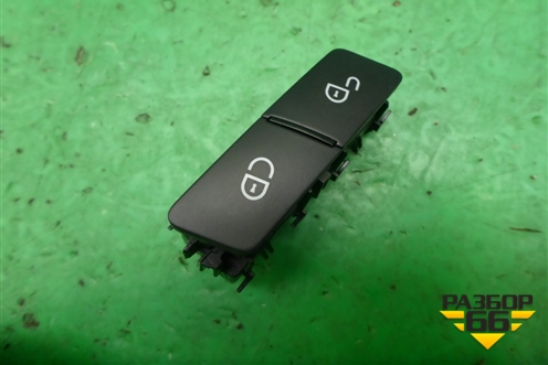Кнопка центрального замка (A2049058502) для Mercedes Benz SLK R172 с 2010-2016г