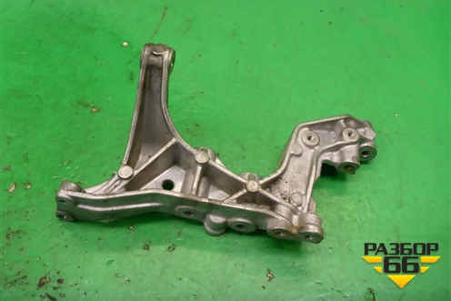 Кронштейн (клапана ЕГР) (1.8л 27186130) (A2711410840) для Mercedes Benz SLK R172 с 2010-2016г (СЛК)