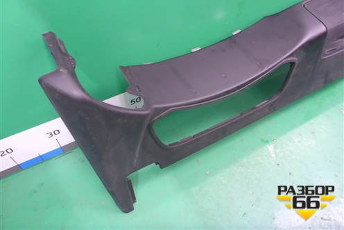 Накладка внутренняя (за сиденьями) (A1726900540) для Mercedes Benz SLK R172 с 2010-2016г (СЛК)