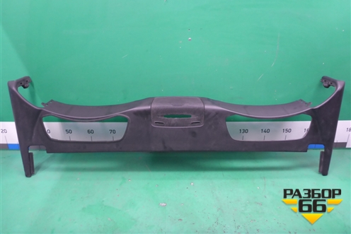 Накладка внутренняя (за сиденьями) (A1726900540) для Mercedes Benz SLK R172 с 2010-2016г (СЛК)