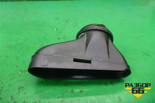 Патрубок воздушного фильтра (A2710901082) для Mercedes Benz SLK R172 с 2010-2016г (СЛК)