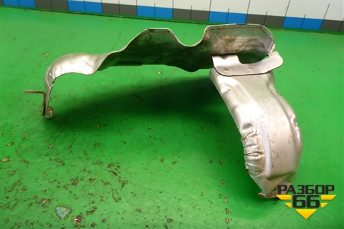 Экран тепловой (на выпускной коллектор 1.8л 27186130) (A271090034) для Mercedes Benz SLK R172 с 2010-2016г (СЛК)