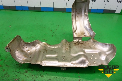 Экран тепловой (на выпускной коллектор 1.8л 27186130) (A271090034) для Mercedes Benz SLK R172 с 2010-2016г (СЛК)