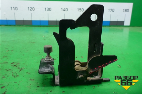Замок капота (A1728800264) для Mercedes Benz SLK R172 с 2010-2016г (СЛК)