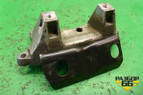 Кронштейн КПП (A2112420340) для Mercedes Benz SLK R172 с 2010-2016г (СЛК)