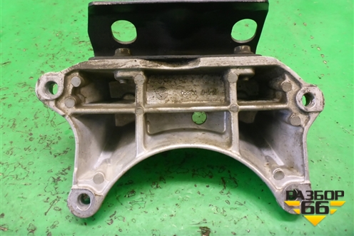 Кронштейн КПП (A2112420340) для Mercedes Benz SLK R172 с 2010-2016г (СЛК)