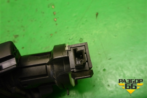 Замок багажника (A2047500261) для Mercedes Benz SLK R172 с 2010-2016г (СЛК)