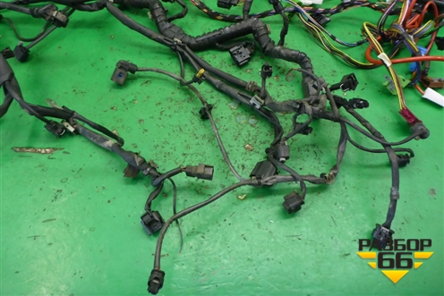 Проводка подкапотная (1.8л 27186130) (A2711501920) для Mercedes Benz SLK R172 с 2010-2016г