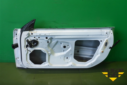 Дверь передняя правая для Mercedes Benz SLK R172 с 2010-2016г (СЛК)
