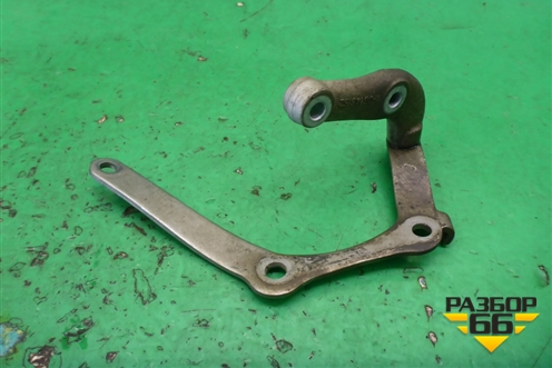 Кронштейн глушителя (A2711401440) для Mercedes Benz SLK R172 с 2010-2016г (СЛК)