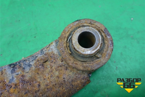Рычаг задний поперечный левый (55111JD00A) для Nissan Qashqai (J10E) с 2006-2013г