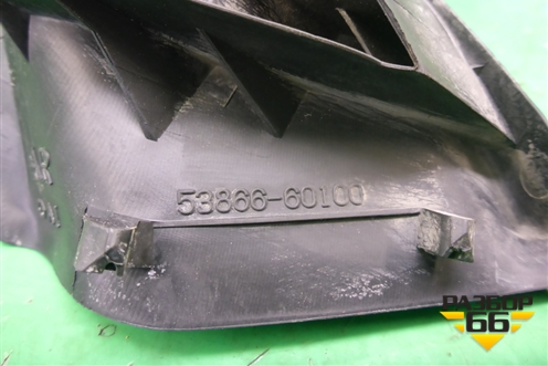 Молдинг лобового стекла правый (нижний) (5386660100) для Toyota Land Cruiser Prado(150) с 2009г