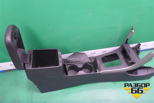 Подлокотник (под механику) (5891112320) для Toyota Corolla (E15) с 2006-2013г (Королла 150)