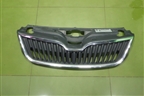 Решетка радиатора (5JA853668) для Skoda Rapid с 2013г