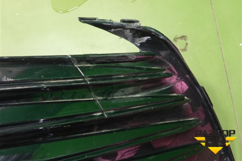 Решетка в передний бампер центральная (после 2020г) (5310206570) для Toyota Camry V70 с 2017г (Камри) Решетка в передний бампер центральная (после 2020г) (5310206570) для Toyota Camry V70 с 2017г (Камри)