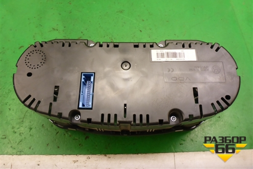 Щиток приборов АКПП (5L0920840J) для Skoda Yeti с 2009г