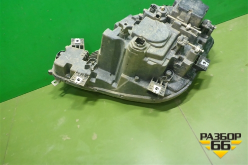 Фара правая  (Led) (3772020-C6203) (3772020C6203) для Dongfeng  DFH4180