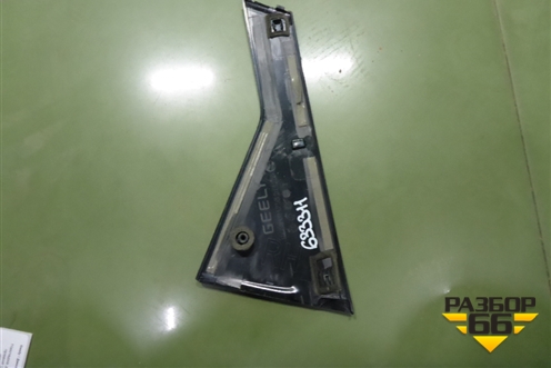 Накладка двери задней правой (на рамку) (6600004258) для Geely Coolray с 2019-2025г