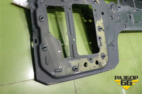 Панель передняя  (82166088) для Renault TRUCK T-Series с 2013г (Т серия)