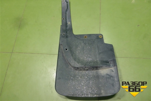 Брызговик задний правый (7662560240) для Toyota Land Cruiser (200) с 2008г