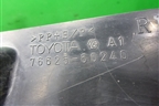 Брызговик задний правый (7662560240) для Toyota Land Cruiser (200) с 2008г