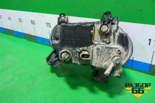 Фара противотуманная правая (до 2020г) (92202S1100) для Hyundai Santa Fe с 2018-2024г (Санта Фе)