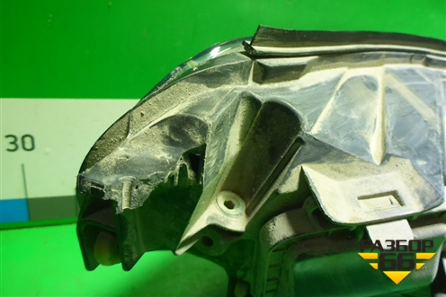 Фара левая (галоген) (9808567780) для Citroen Jumpy с 2016г (Джампи)