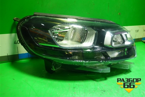 Фара правая (галоген) (9808567680) для Citroen Jumpy с 2016г (Джампи)