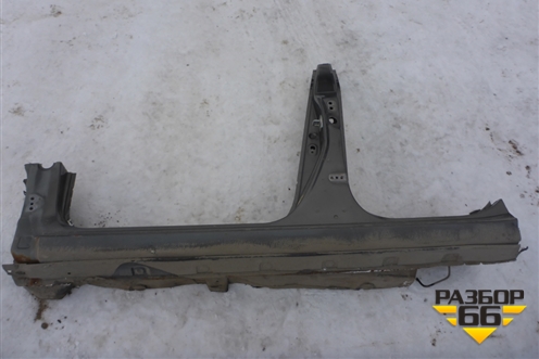 Порог со стойкой левый для Toyota Corolla (E12) с 2001-2007г