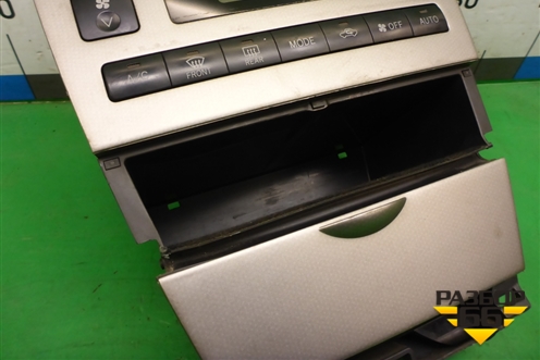 Модуль управления климатической установкой (5593012392) для Toyota Corolla (E12) с 2001-2007г (Королла 120) Модуль управления климатической установкой (5593012392) для Toyota Corolla (E12) с 2001-2007г (Королла 120)