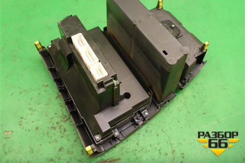 Модуль управления климатической установкой (5593012392) для Toyota Corolla (E12) с 2001-2007г (Королла 120) Модуль управления климатической установкой (5593012392) для Toyota Corolla (E12) с 2001-2007г (Королла 120)