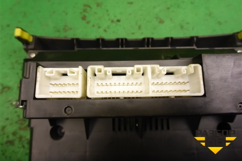 Модуль управления климатической установкой (5593012392) для Toyota Corolla (E12) с 2001-2007г (Королла 120) Модуль управления климатической установкой (5593012392) для Toyota Corolla (E12) с 2001-2007г (Королла 120)