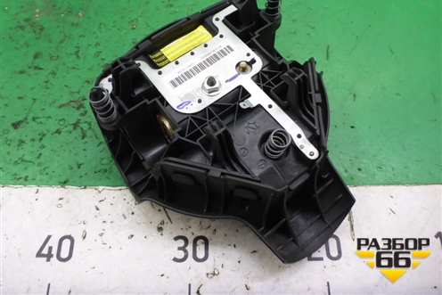 Подушка безопасности в рулевое колесо (4513002270) для Toyota Corolla (E12) с 2001-2007г