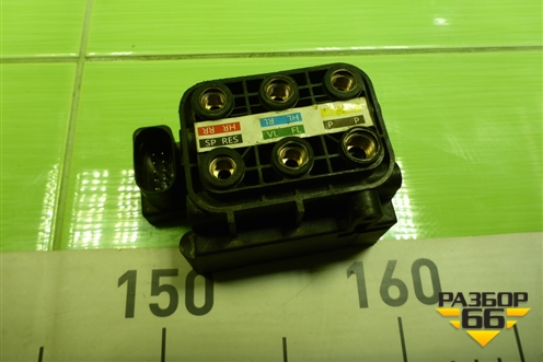 Блок клапанов для Mercedes Benz ML-Klass W164 c 2005-2011г (МЛ)