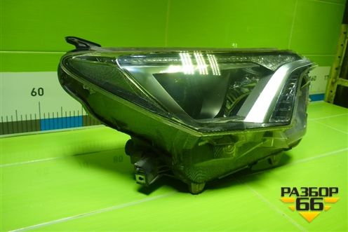 Фара правая (после 2015г галоген) (8117042650) для Toyota Rav-4 с 2012-2019г (Рав 4) Фара правая (после 2015г галоген) (8117042650) для Toyota Rav-4 с 2012-2019г (Рав 4)