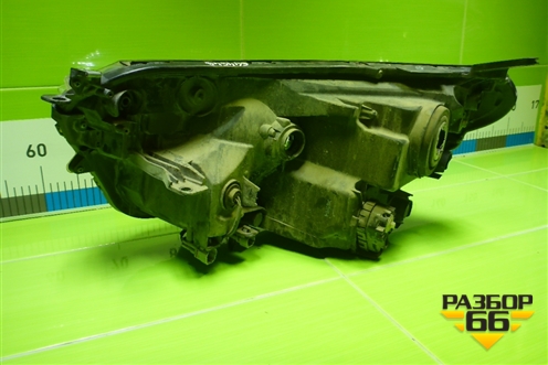 Фара правая (после 2015г галоген) (8117042650) для Toyota Rav-4 с 2012-2019г (Рав 4) Фара правая (после 2015г галоген) (8117042650) для Toyota Rav-4 с 2012-2019г (Рав 4)