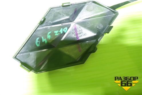 Заглушка в передний бампер (8890344142) для Geely Coolray с 2019-2025г