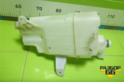 Бачок омывателя лобового стекла (8531578030) для Lexus NX 200 с 2014-2021г (НХ) Бачок омывателя лобового стекла (8531578030) для Lexus NX 200 с 2014-2021г (НХ)