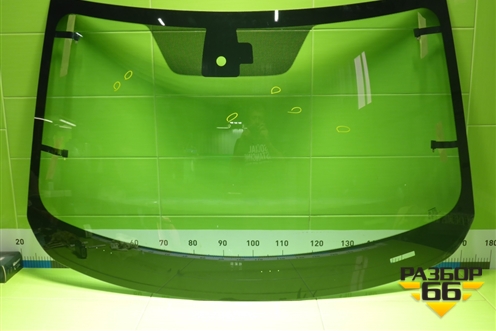 Стекло лобовое (с обогревом под датчик дождя) для Changan UNI-V с 2022г