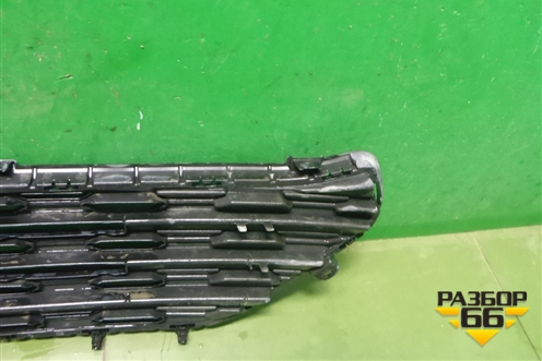 Решетка радиатора (5311242190) для Toyota Rav-4 с 2018г