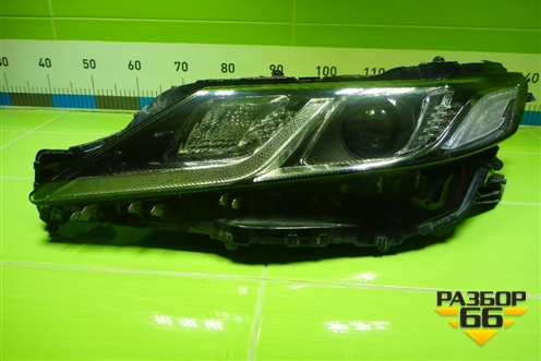 Фара левая (Led без блока 15 контактов) (8115033G00) для Toyota Camry V70 с 2017г