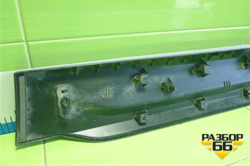 Накладка двери задней правой (6600125118) для Geely Coolray с 2019-2025г