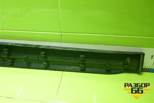 Накладка двери передней правой (6600125112) для Geely Coolray с 2019-2025г